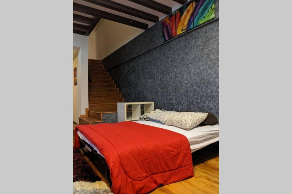 Cozy Designer Loft Near Kl Center *